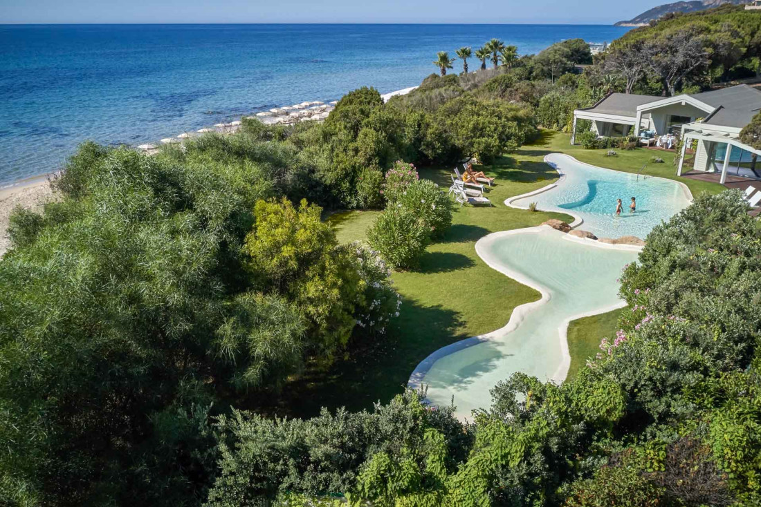 Louer une villa de luxe sur la plage en Sardaigne