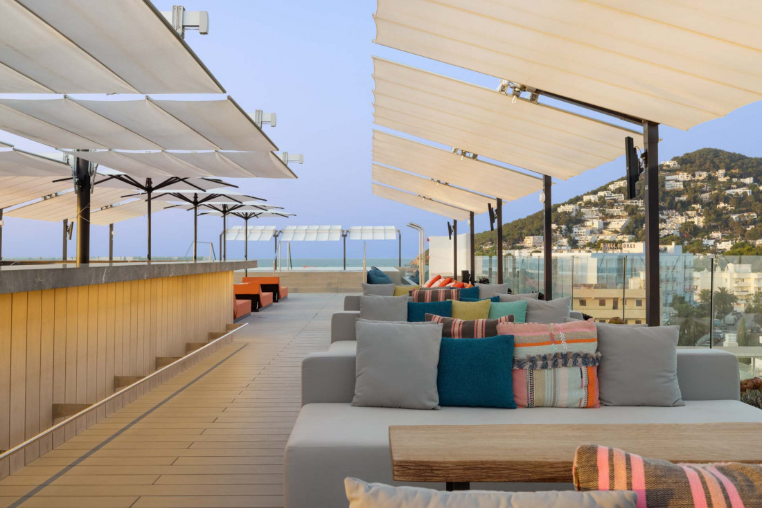 W Ibiza | Le rooftop Glow © W Hotels