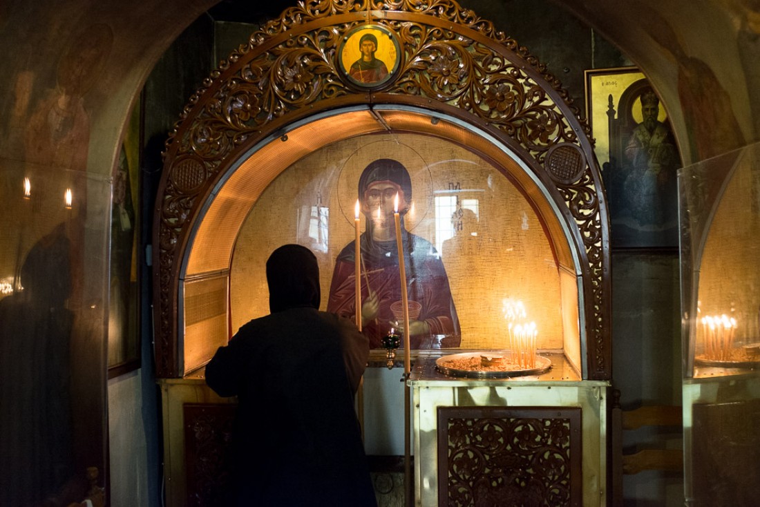 Dans la petite église d’Agia Paraskevi, au nord d’Aiolou.