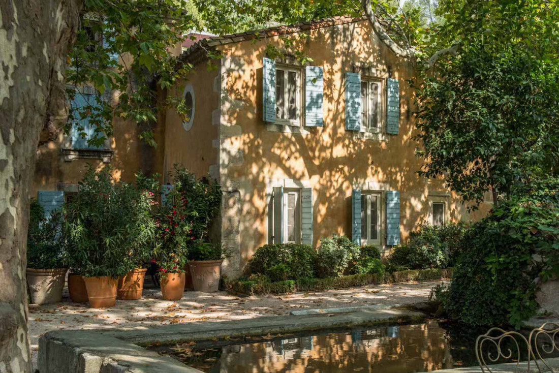 Baumanière, l'hôtel mythique des Baux-de-Provence et des Alpilles © DR