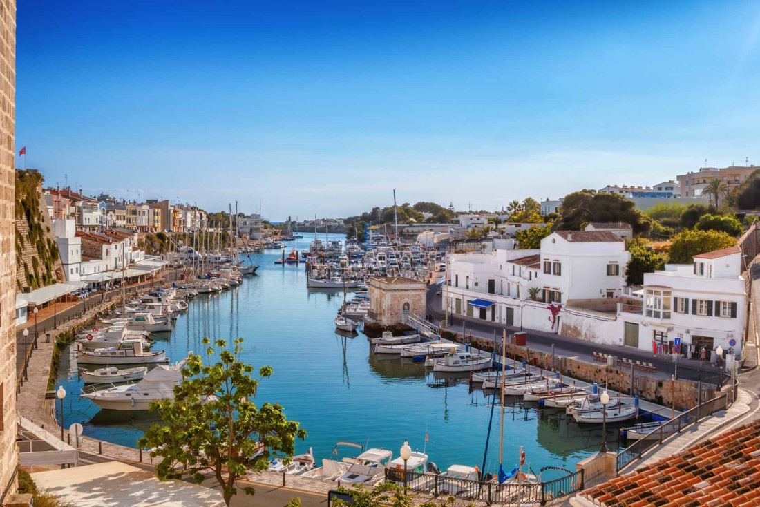 Le port de Ciutadella, la ville la plus charmante de Minorque © Adobestock Tuuli Jumala