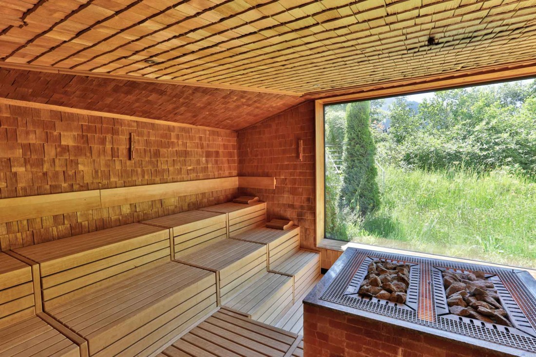 Wellness & Spa Hotel Ermitage – Sauna avec panorama © ERMITAGE