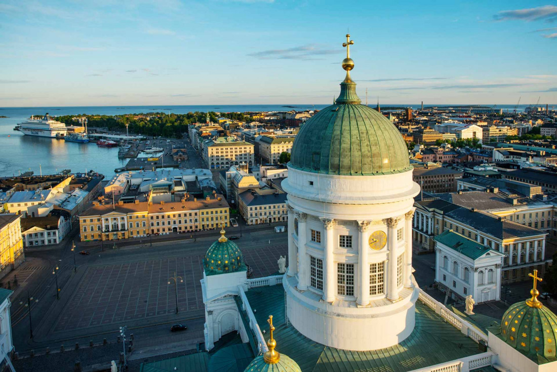 Itinéraire en Finlande : Helsinki et la région des lacs en été - La cathédrale d'Helsinki © Visit Finland