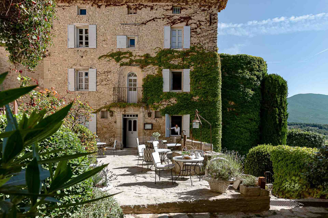 L'hôtel est composé de neuf maisons vieilles de plusieurs siècles © Hôtel Crillon le Brave