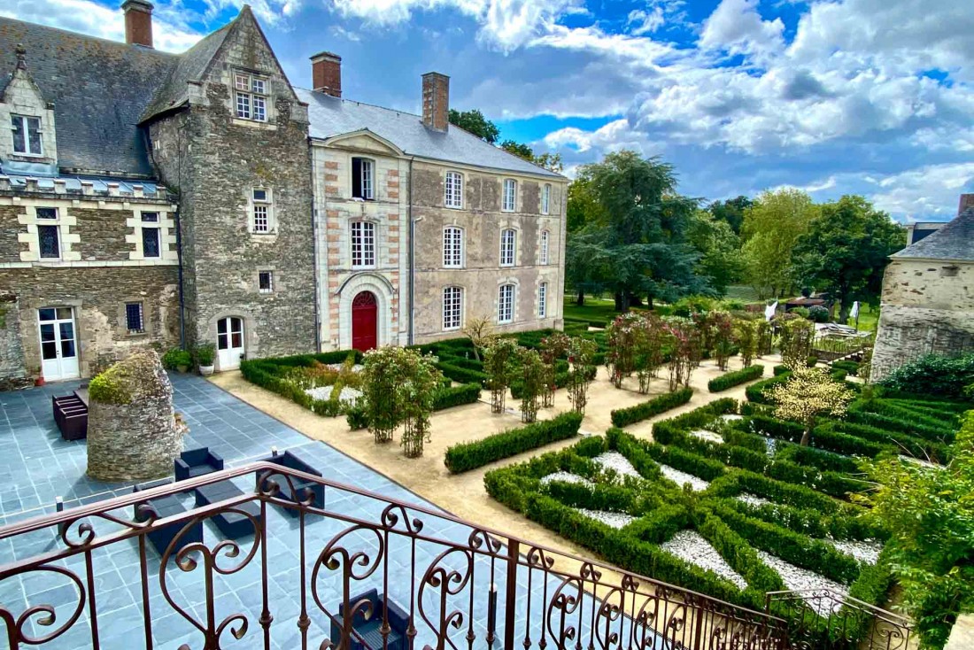 Les jardins intérieurs du Château de l'Épinay © EL | YONDER.fr