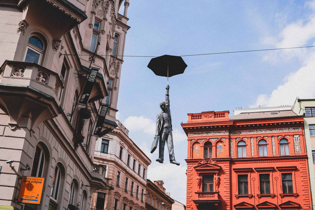 L'art est partout à Prague © Nastya Dulhiier