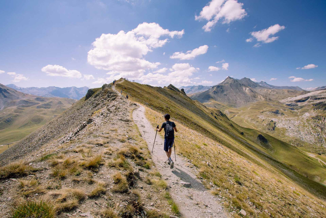 Randonnée dans la Vanoise à Tignes © Adobestock