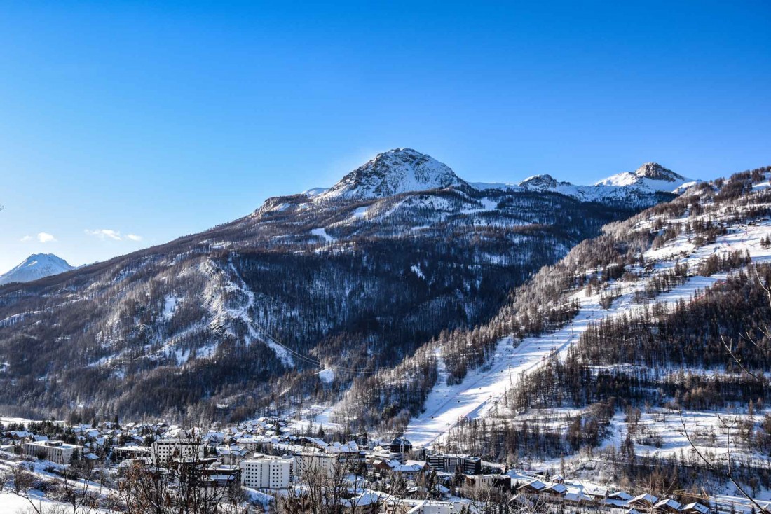 La Vallée de Serre Chevalier en hiver, enneigement garanti ! © Laura Peythieu