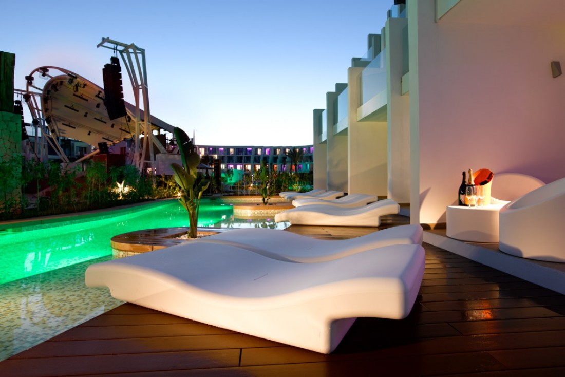 Terrasse des chambres Swim-up | © Hard Rock International