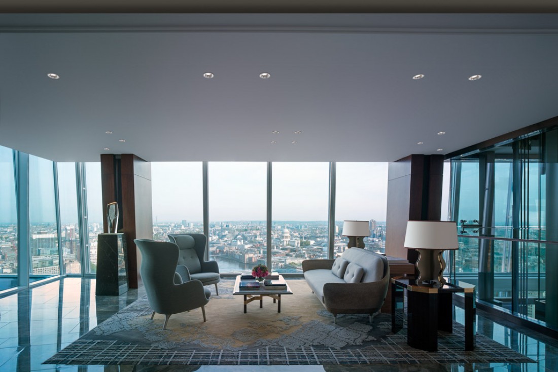 Sky Lobby | © 2014 Shangri-La International Hotel Management Ltd.