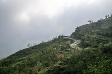 Chemin de trek dans le parc national de Singalila | © Marion Brun