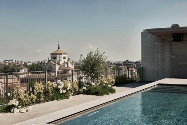 Hotel VIU Milan - Rooftop avec piscine