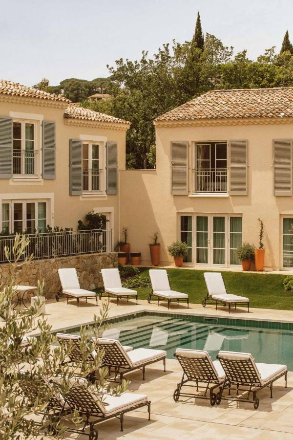 Hôtel Lou Pinet - Saint-Tropez - Piscine © Matthieu Salvaing