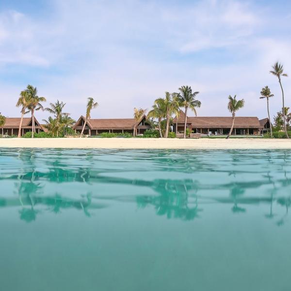 Les villas ou résidences les pieds dans l’eau sont idéales pour profiter des plages ou s’adonner aux sports nautiques proposés. 