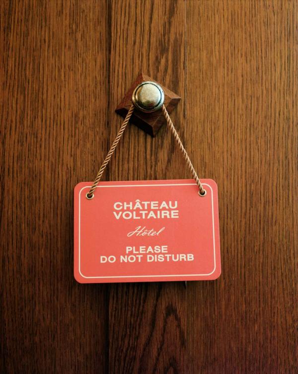 Château Voltaire | "Do Not Disturb" © François Halard