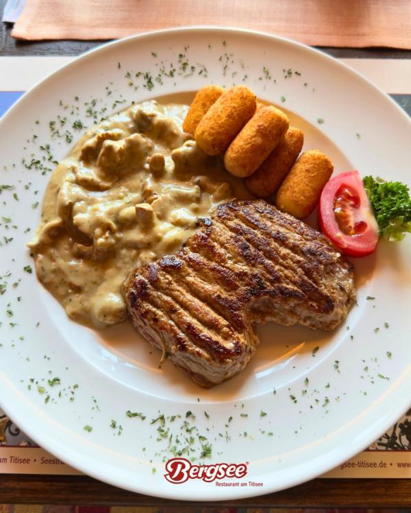 Déjeuner chez Bergsee © bergseerestaurant 