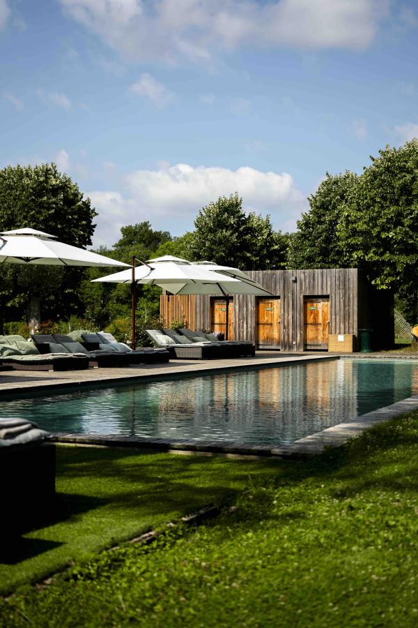 L'hôtel avec spa en forêt Loire Valley Lodges © Geraldine Martens