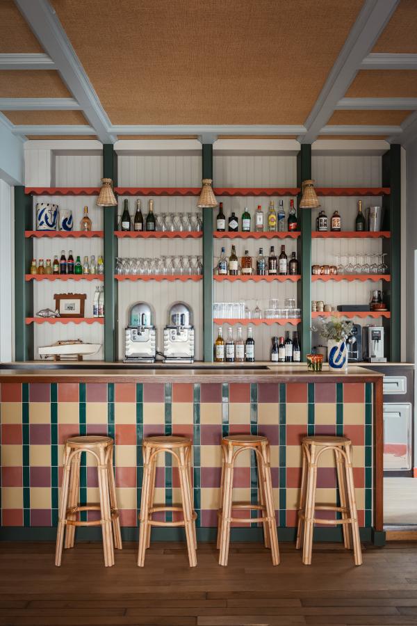 Le bar de Marnie House © Adrienozouf Le bar de Marnie House © Adrienozouf