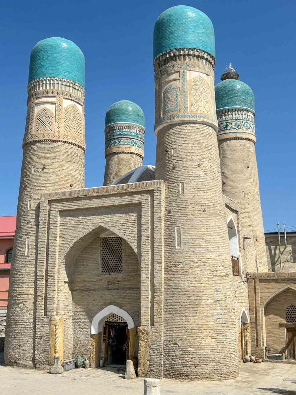 Mosquée Char Minar © Maryline Goustiaux Mosquée Char Minar © Maryline Goustiaux