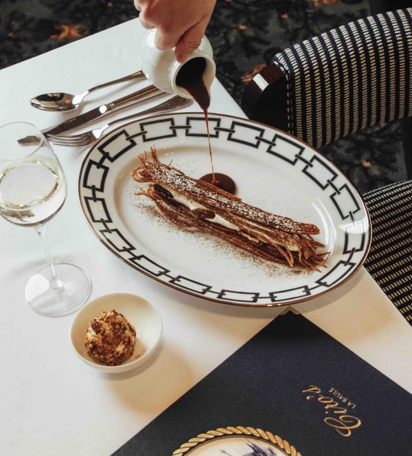 Le restaurant à la Baule Ciro’s de l’hôtel l’Hermitage © Barrière Le restaurant à la Baule Ciro's de l'hôtel l'Hermitage © Barrière