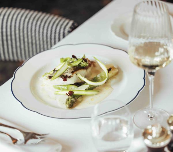 Le restaurant à la Baule Ciro’s de l’hôtel l’Hermitage © Barrière Le restaurant à la Baule Ciro's de l'hôtel l'Hermitage © Barrière