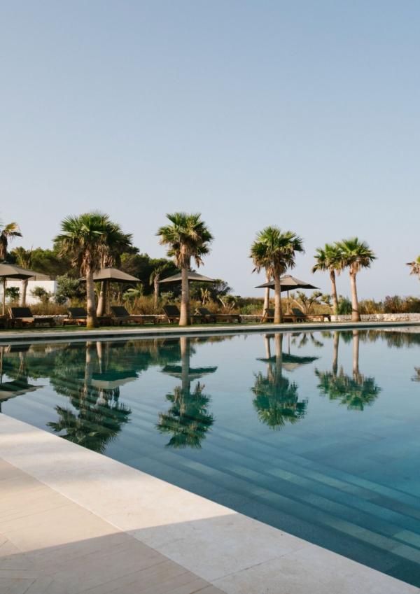 La piscine de l'hôtel de charme à Minorque © Cap Menorca 