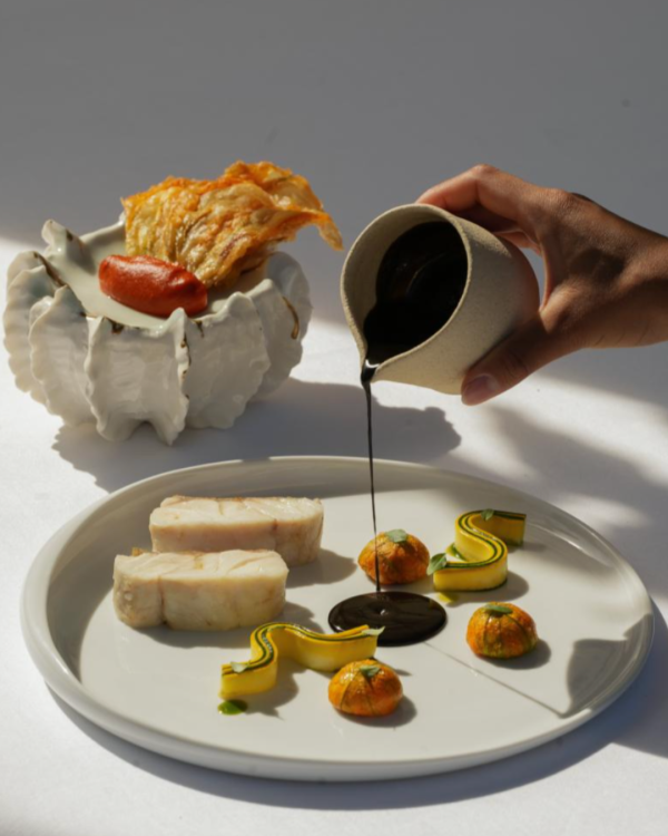 La table Amarines pilotée par le chef Mauro Colagreco à Antibes © DR La table Amarines pilotée par le chef Mauro Colagreco à Antibes © DR