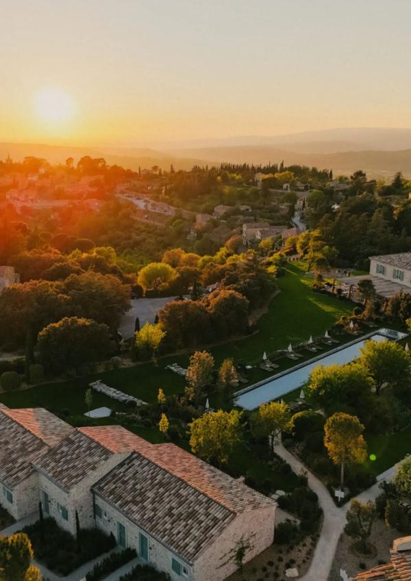 La campagne du Luberon vue depuis l'hôtel Capelongue © Beaumier