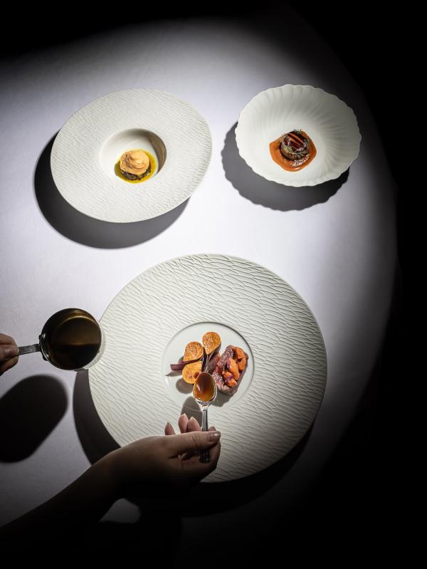 Biche, oursin, carotte © ilyafoodstories Biche, oursin, carotte © ilyafoodstories