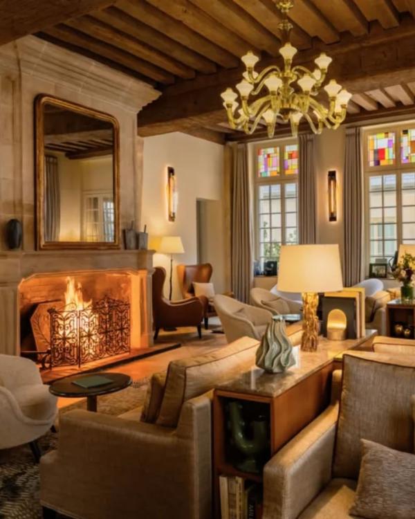 Le Grand Salon © Hôtel d’Aubusson Le Grand Salon © Hôtel d'Aubusson