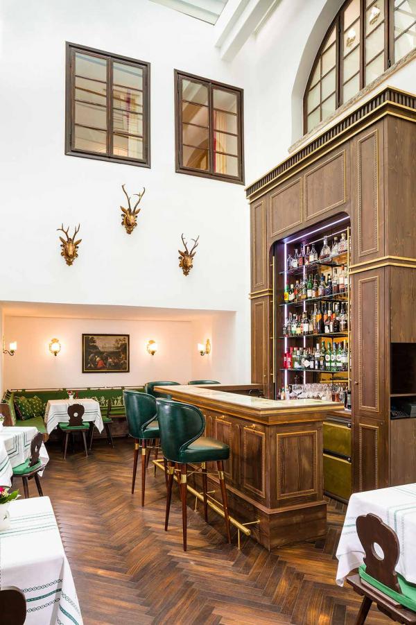 Bar © Hotel Goldener Hirsch