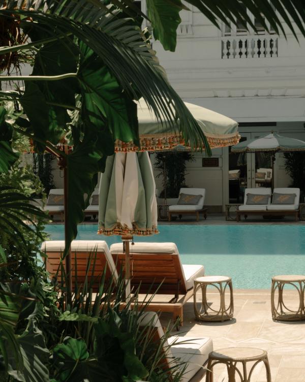 La piscine de l’hôtel La piscine de l'hôtel