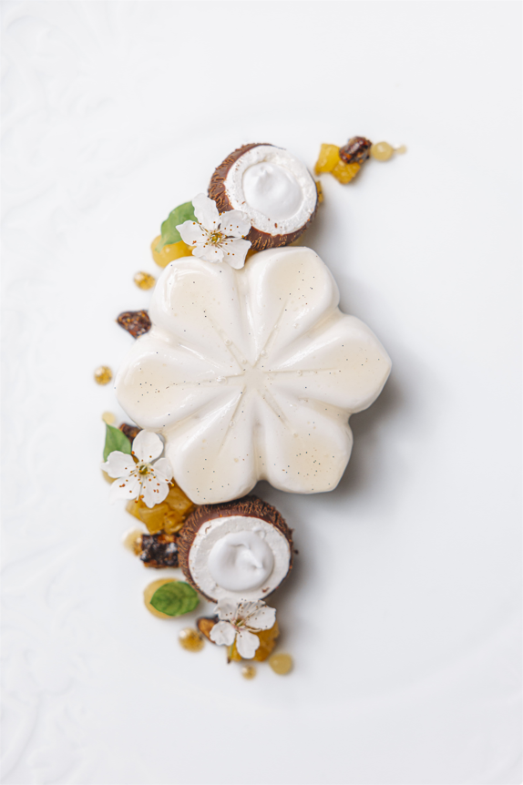 Un dessert des Terrasses de la Borie © Bastien Seon
