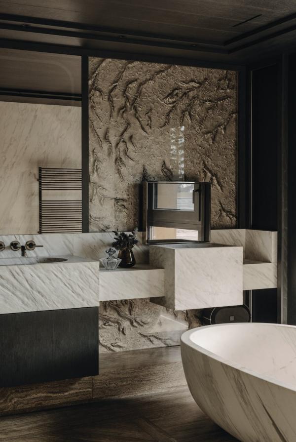 La salle de bain dans l'hôtel 5 étoiles en montagne © Rosewood Courchevel