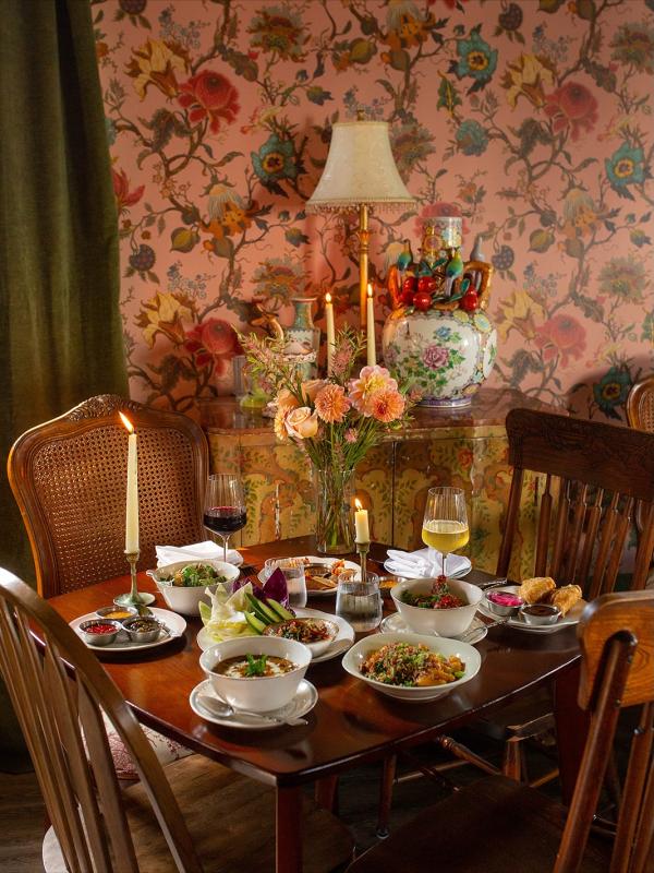 Salle intérieure du restaurant © Cobi’s Salle intérieure du restaurant © Cobi's