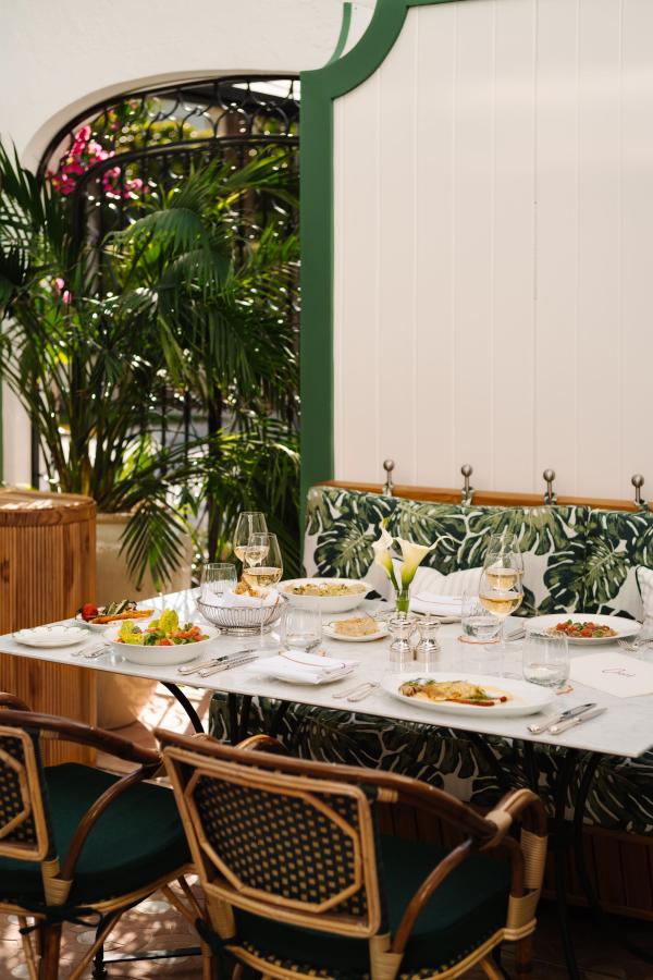 Coco's restaurant © The Vineta Hotel 