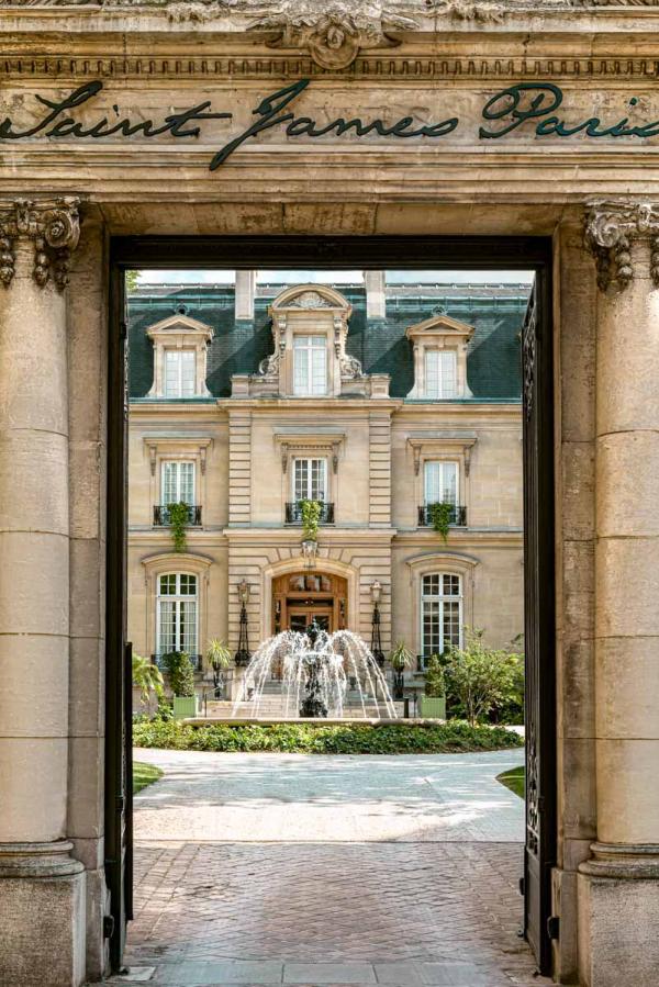 Saint James Paris | La façade de l'hôtel particulier © Patrick Locqueneux