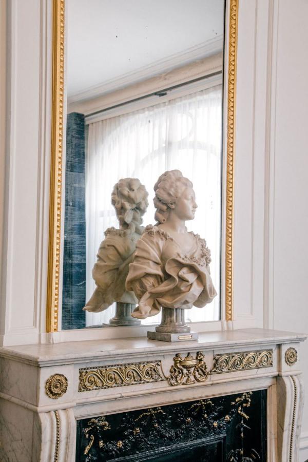 Réserver une suite à l'hôtel de luxe à Paris © Hôtel Vernet