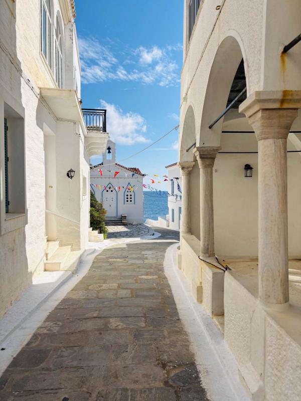 Stenies, le « village des capitaines » © Pierre Gautrand