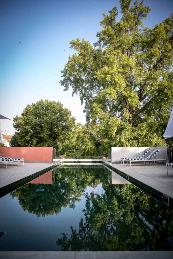 Hôtel Imperator Nîmes - Piscine extérieur © Jean-Claude Azria