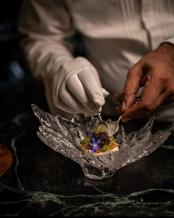 L'incontournable tourteau de Roscoff, curry épicé, avec sa mayonnaise moderne © Restaurant Sylvestre 