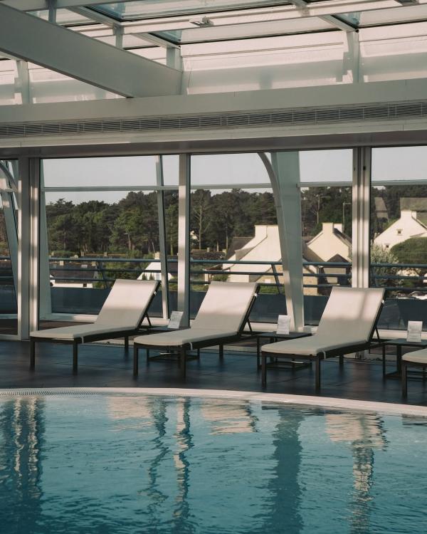 Le Miramar © DouzemarsStudio Le Miramar © DouzemarsStudio