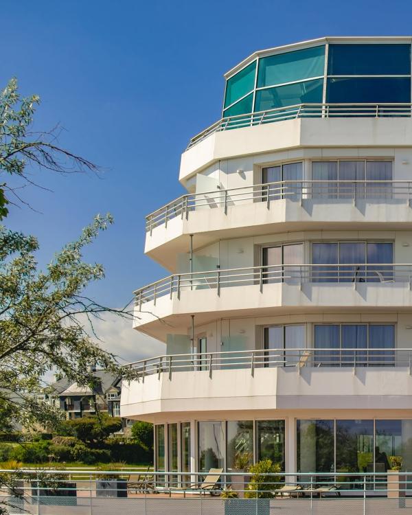 Le Miramar Le Miramar