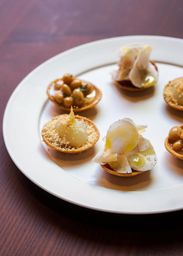 Maison par Sota Atsumi : les "Tartelettes" en guise d'amuse-bouches © MB / YONDER.fr