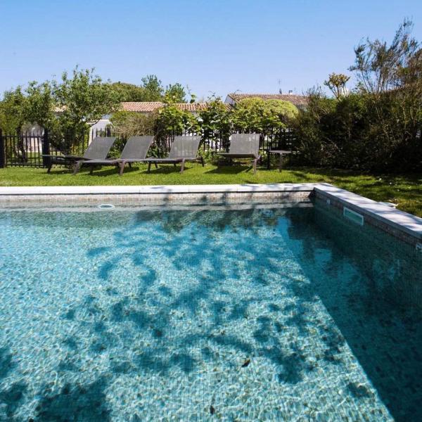 Piscine Piscine © Le Clos Saint-Martin Hôtel & Spa