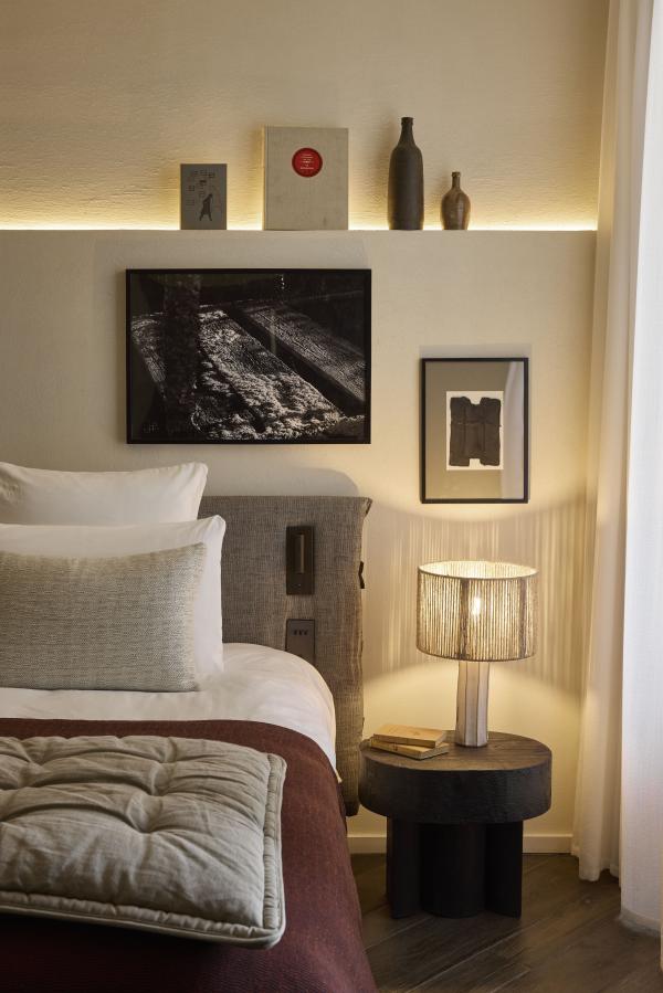 Une chambre de l'hôtel en Provence © Francis Amiand