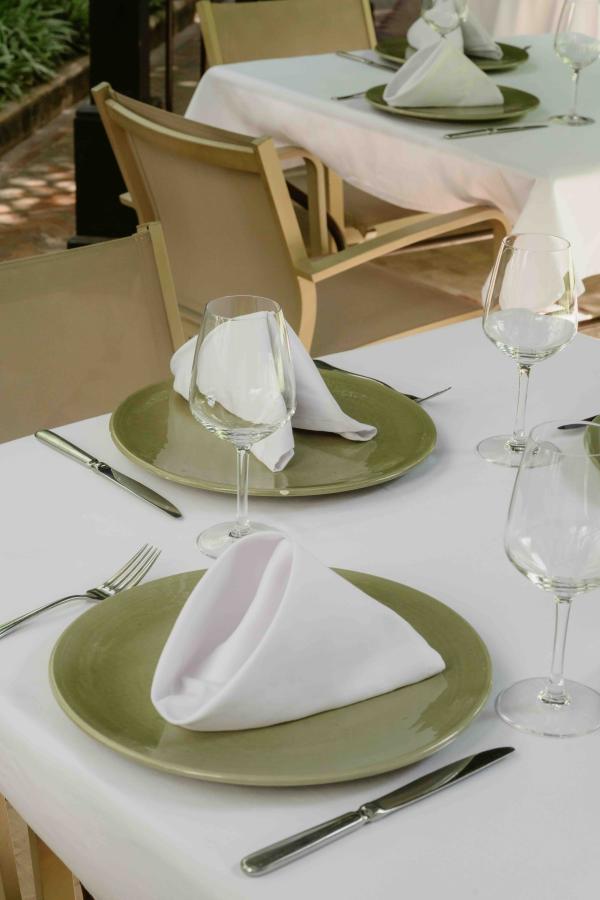 Le restaurant de la Villa des Orangers, l’un des meilleurs de Marrakech © Aline Friant-Hoste Le restaurant de la Villa des Orangers, l'un des meilleurs de Marrakech © Aline Friant-Hoste