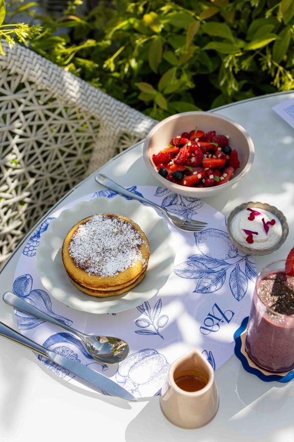 Un dessert au restaurant ZIA à l’Hôtel Métropole © Lea Gil Un dessert au restaurant ZIA à l'Hôtel Métropole © Lea Gil