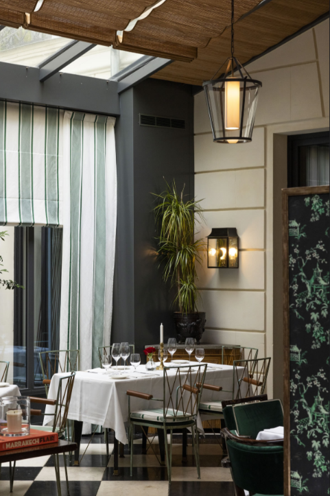 Le restaurant © JK Place Paris Le restaurant © JK Place Paris