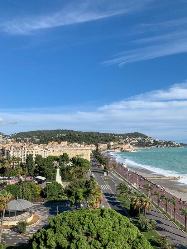 Hôtel Le Méridien Nice — Vue depuis la chambre d'angle 904 au dernier étage © Pierre Gunther / YONDER.fr